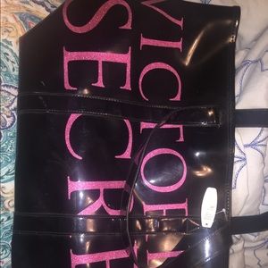 VS tote